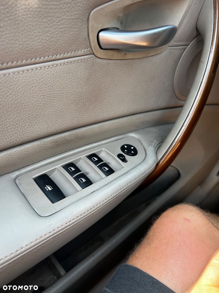 BMW Seria 1 120d - 10