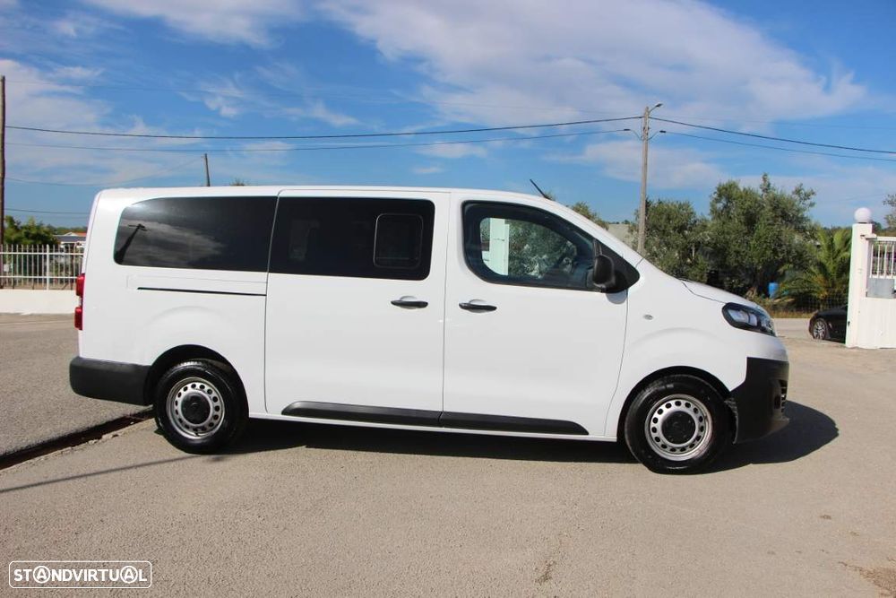 Opel Vivaro 1.5 CDTi L2H1 Essentia - 22
