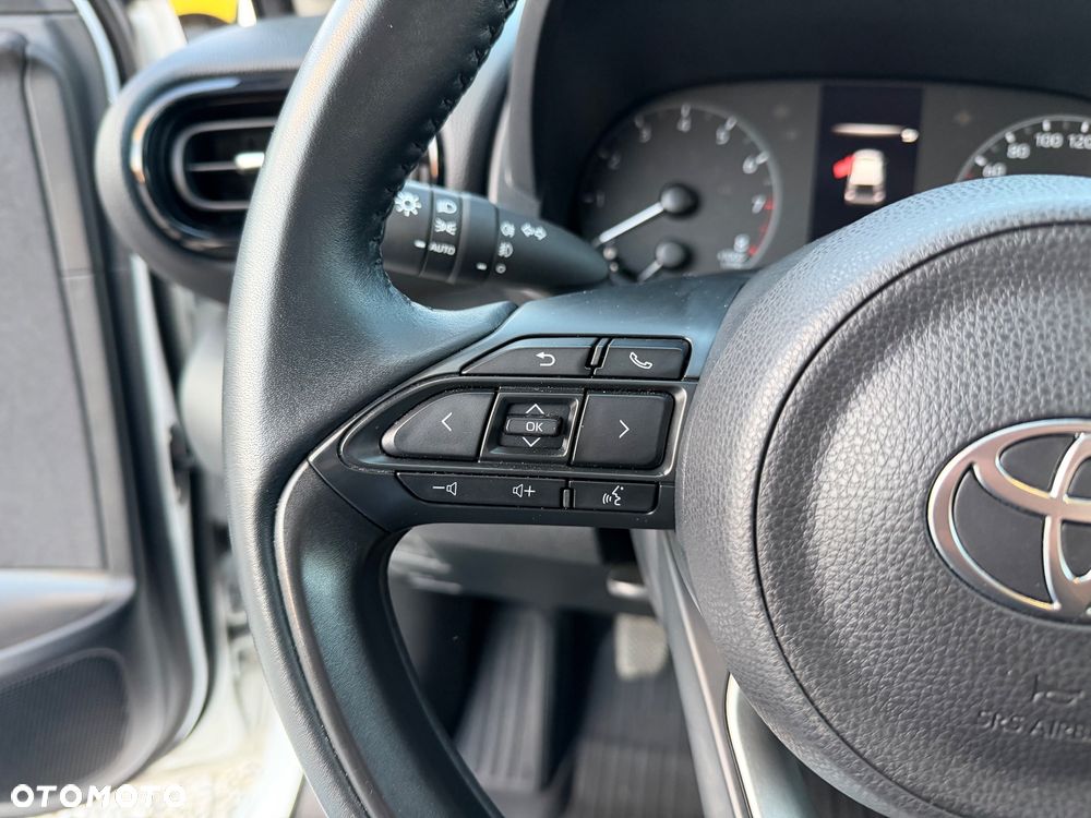 Toyota Yaris 1.5 Comfort - 22