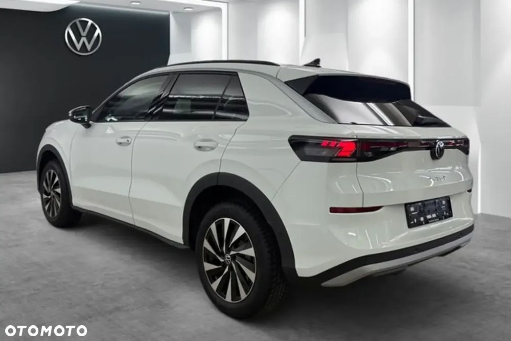 Volkswagen T-Roc ver-1-5-etsi-opf-dsg-life - 2