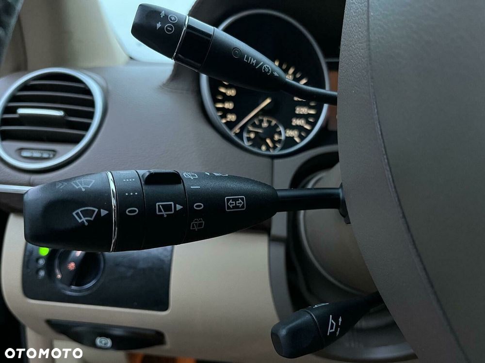 Mercedes-Benz GL 420 CDI - 17