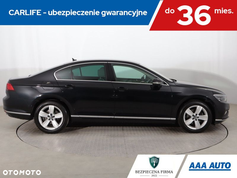 Volkswagen Passat - 7
