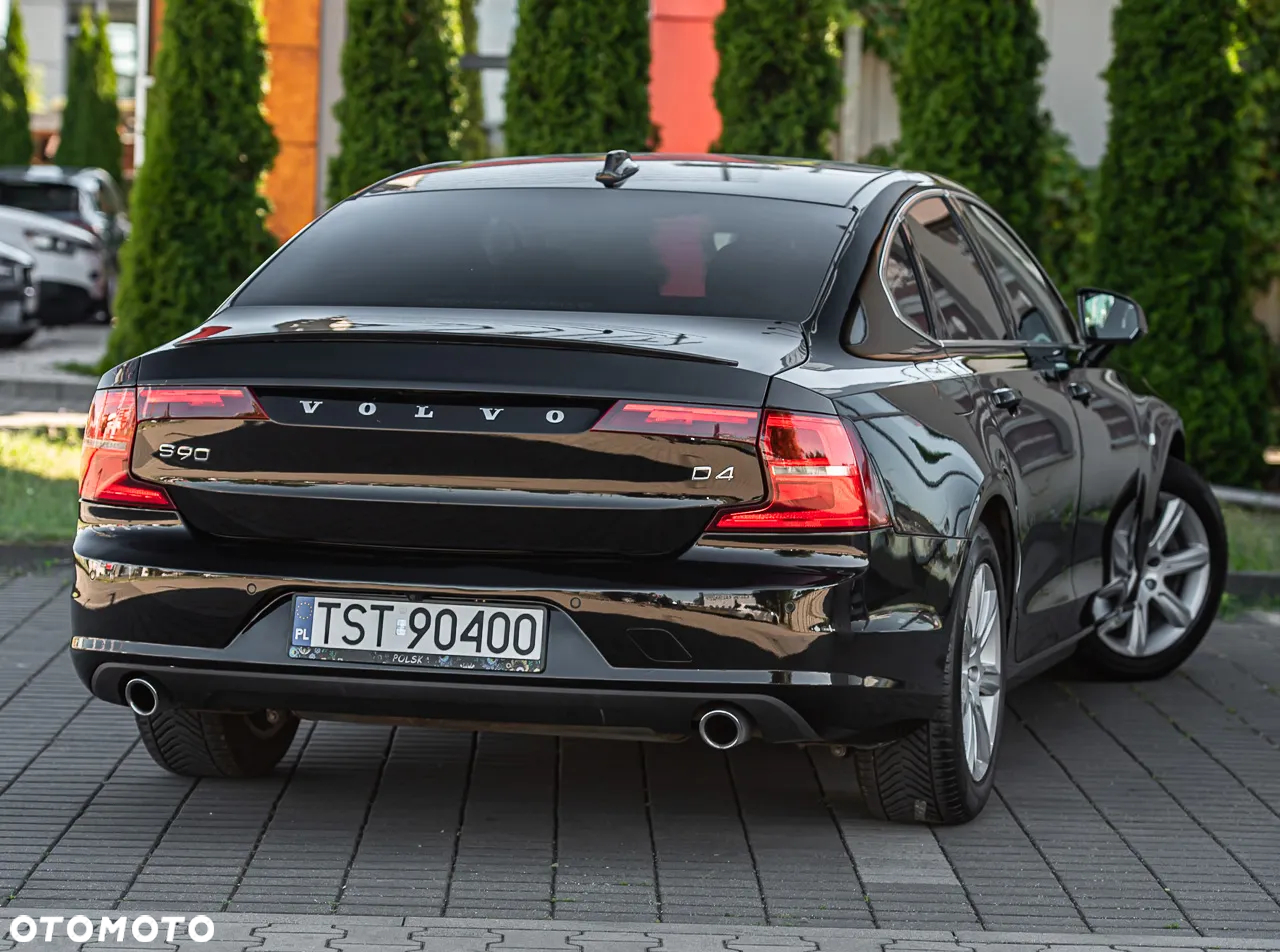 Volvo S90 - 12
