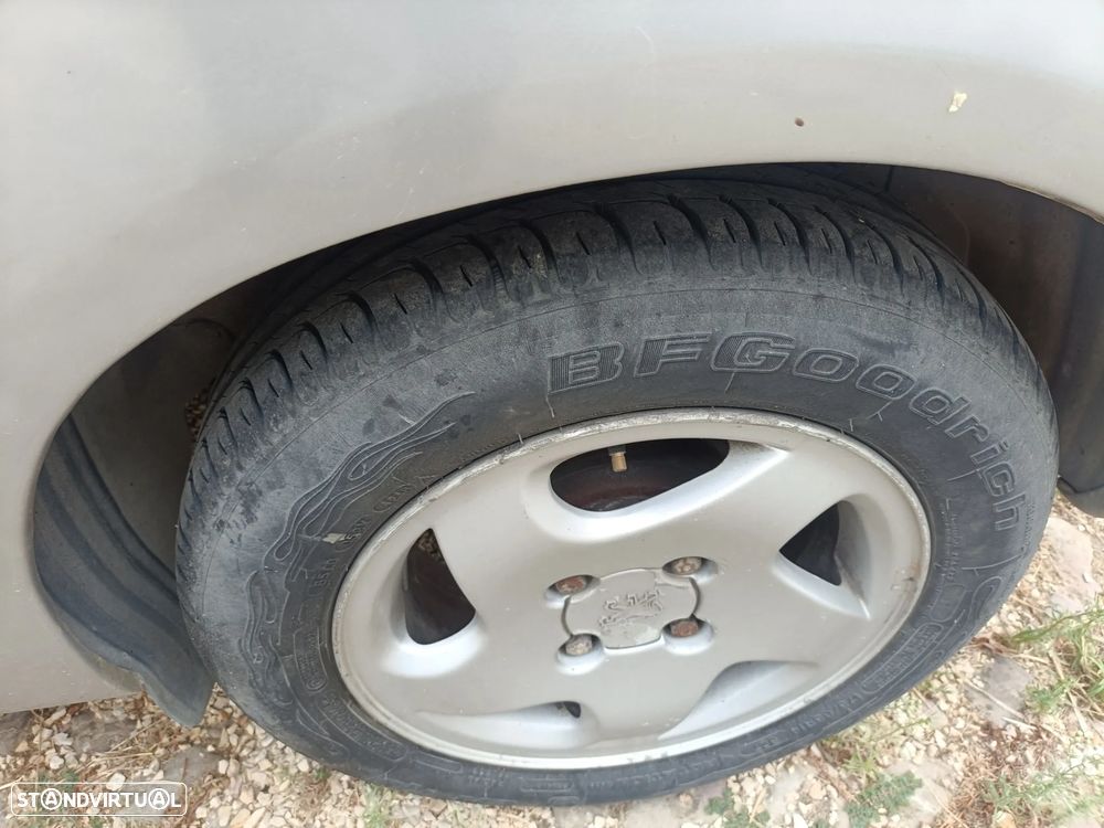 Peugeot 206 1.1 XT - 3