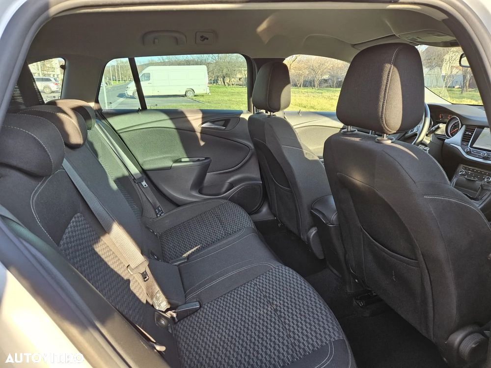 Opel Astra 1.6 D (CDTI) Start/Stop Sports Tourer Business - 17