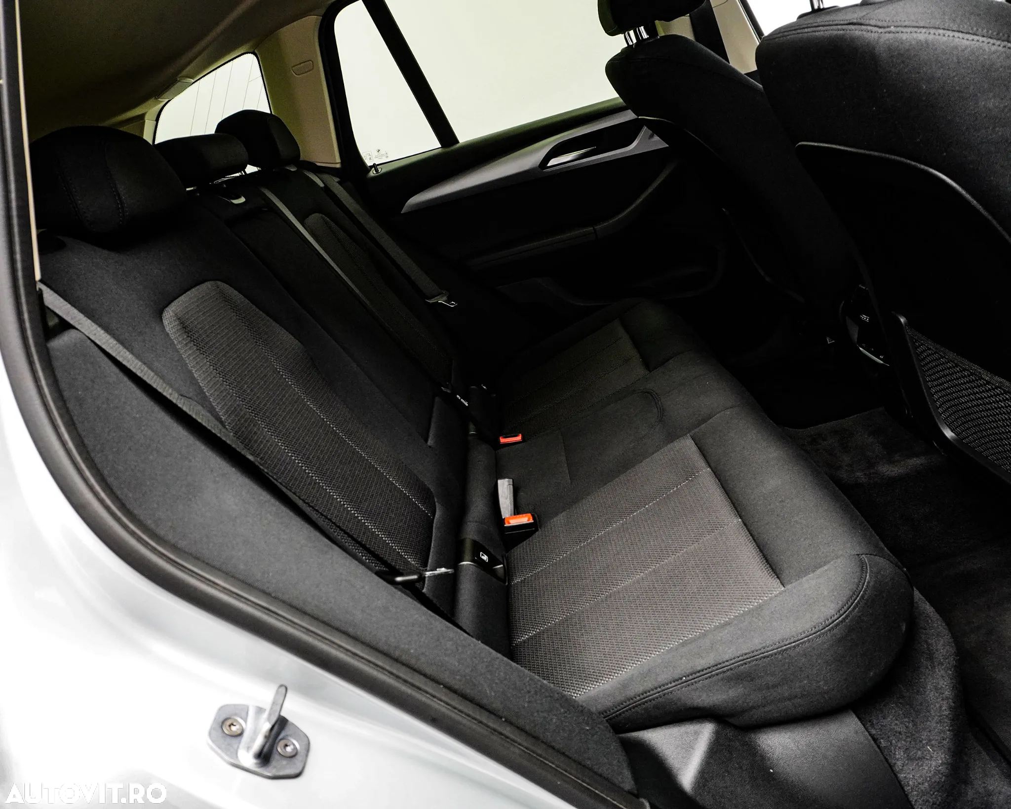 BMW X3 xDrive20d AT Advantage - 17