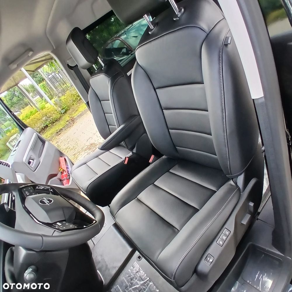 Opel Vivaro - 5
