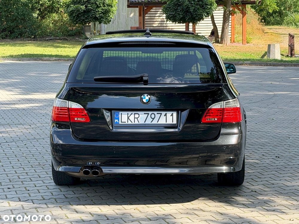 BMW Seria 5 525xd - 7