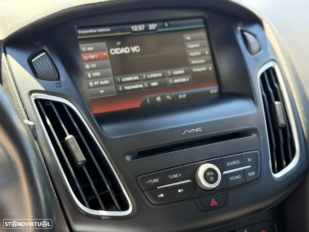 Ford Focus SW 1.0 SCTi Titanium Best - 28