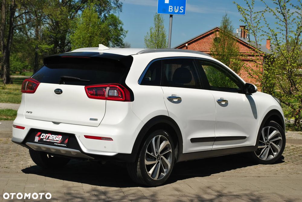 Kia Niro 1.6 GDI Hybrid M - 9