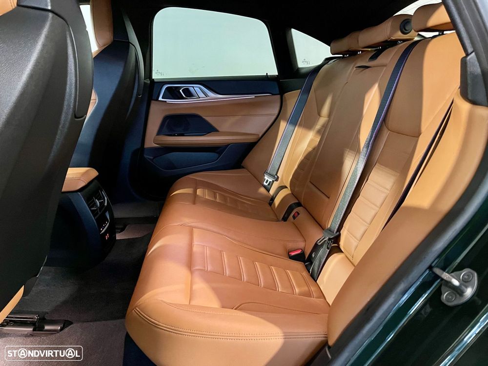 BMW i4 eDrive40 Pack Desportivo M Pro - 19