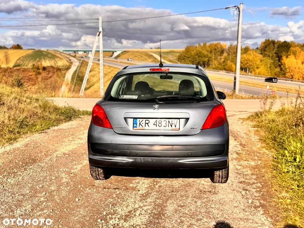 Peugeot 207 1.4 Trendy - 5