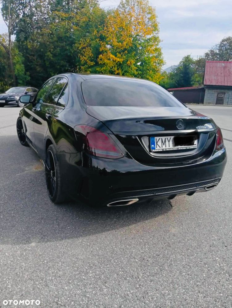 Mercedes-Benz Klasa C 200 4-Matic 9G-TRONIC - 5