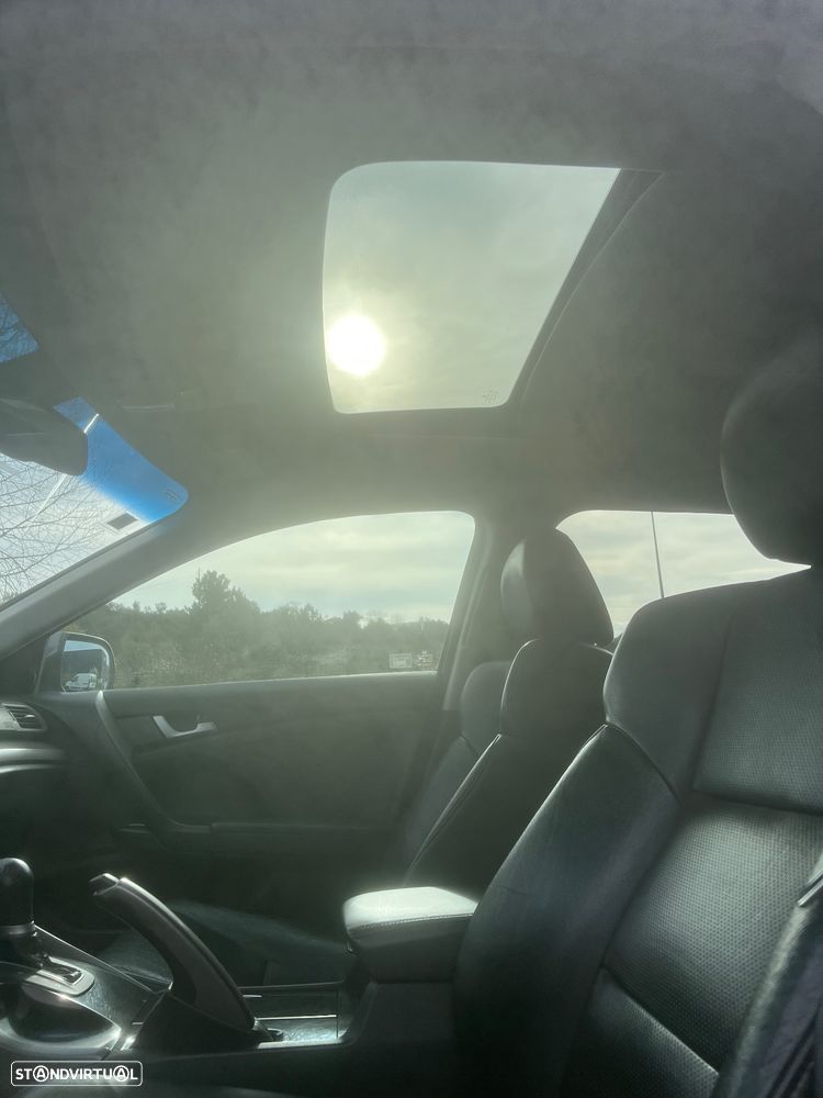 Honda Accord Tourer 2.2 i-DTEC Executive Advance Automatic - 8