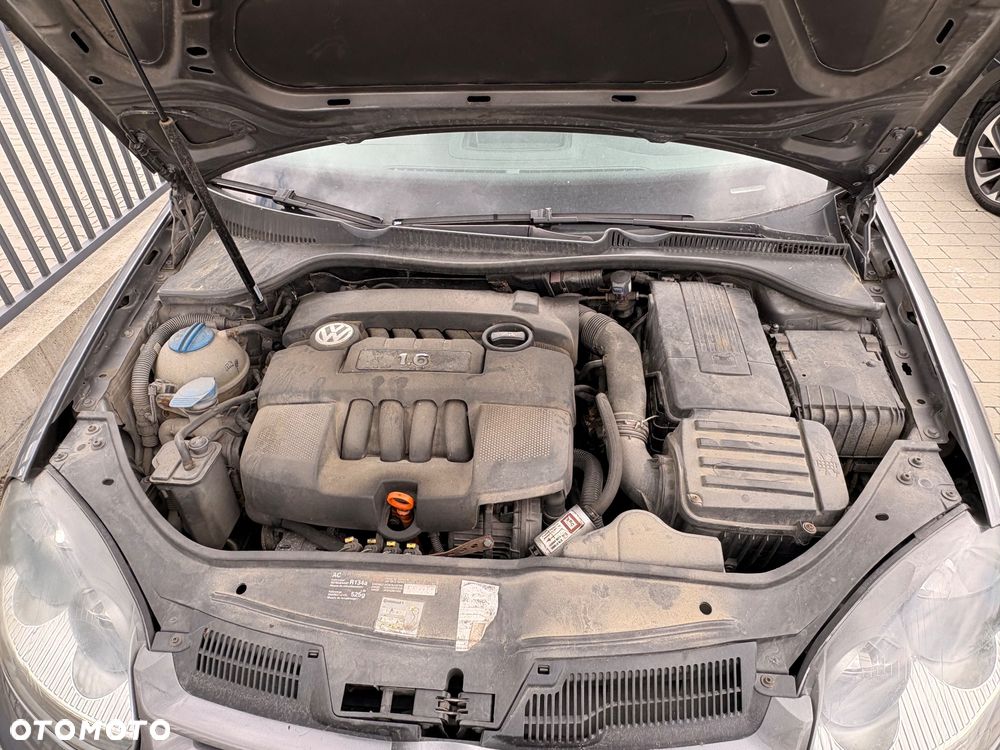 Volkswagen Golf 1.6 Trendline - 18