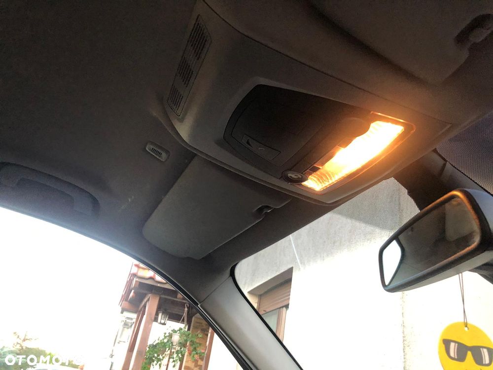 BMW X3 ver-520d - 22