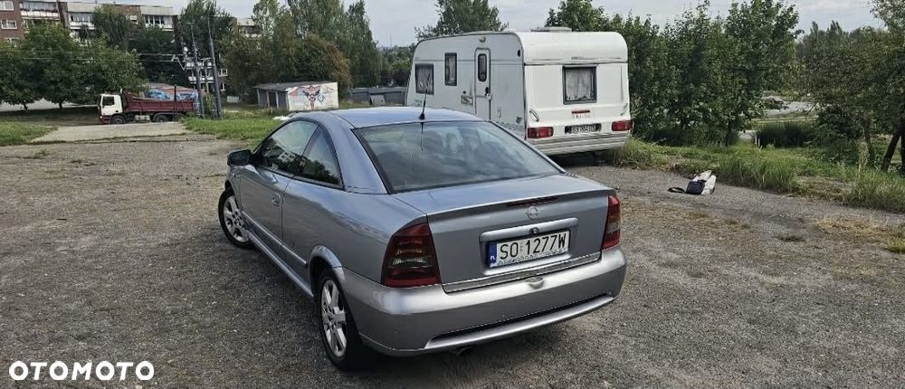 Opel Astra 1.8 Bertone - 4