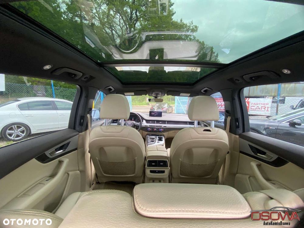 Audi Q7 - 36