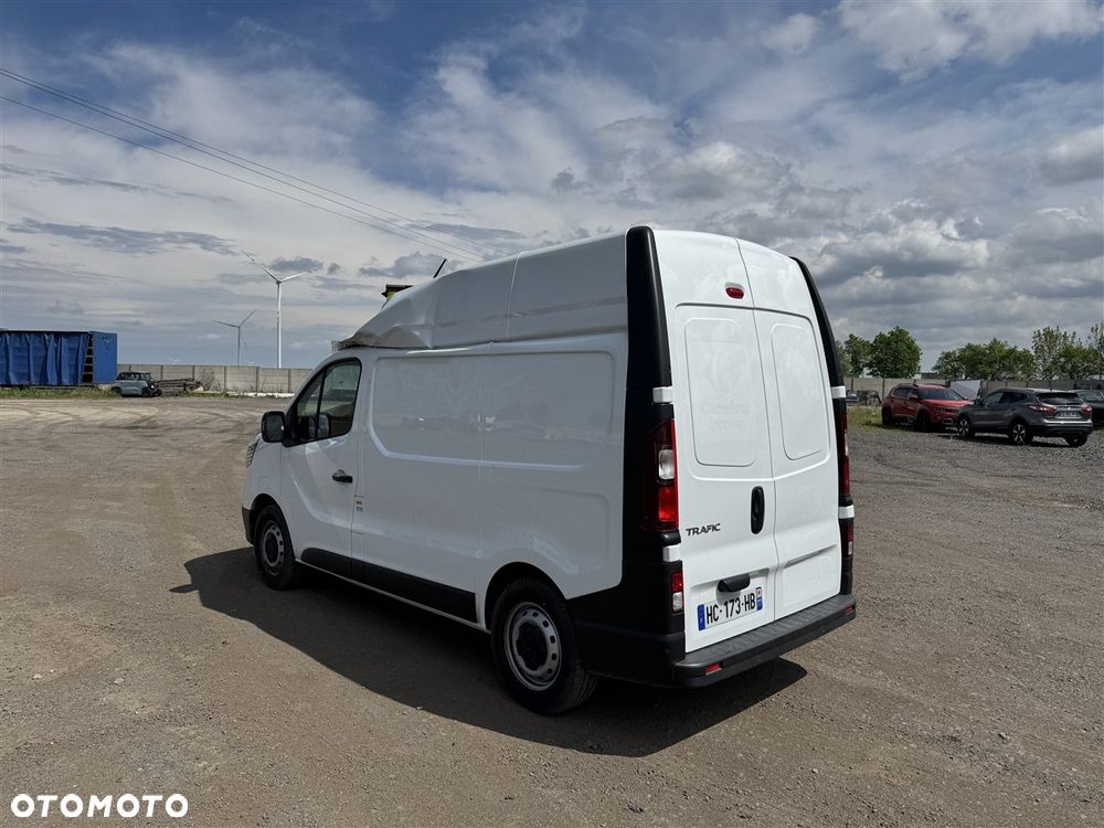 Renault TRAFIC - 6