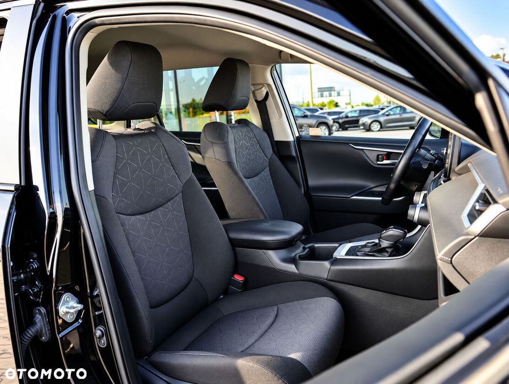 Toyota RAV4 - 19