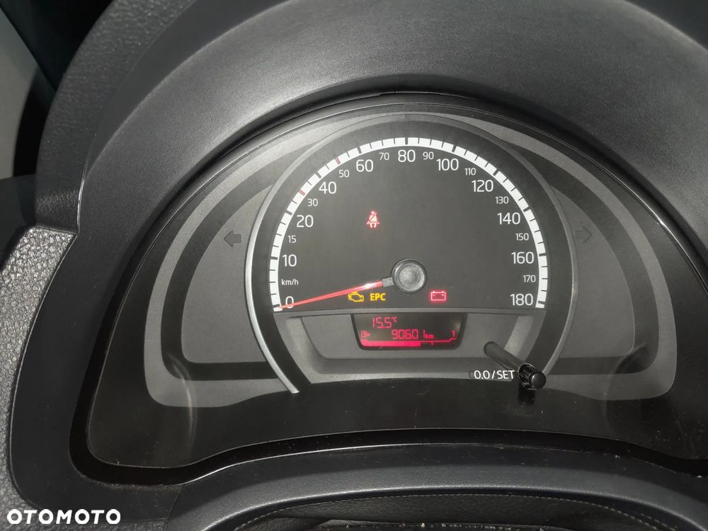 Volkswagen up! - 6