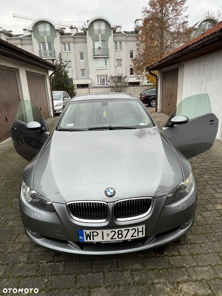 BMW Seria 3 325d - 14