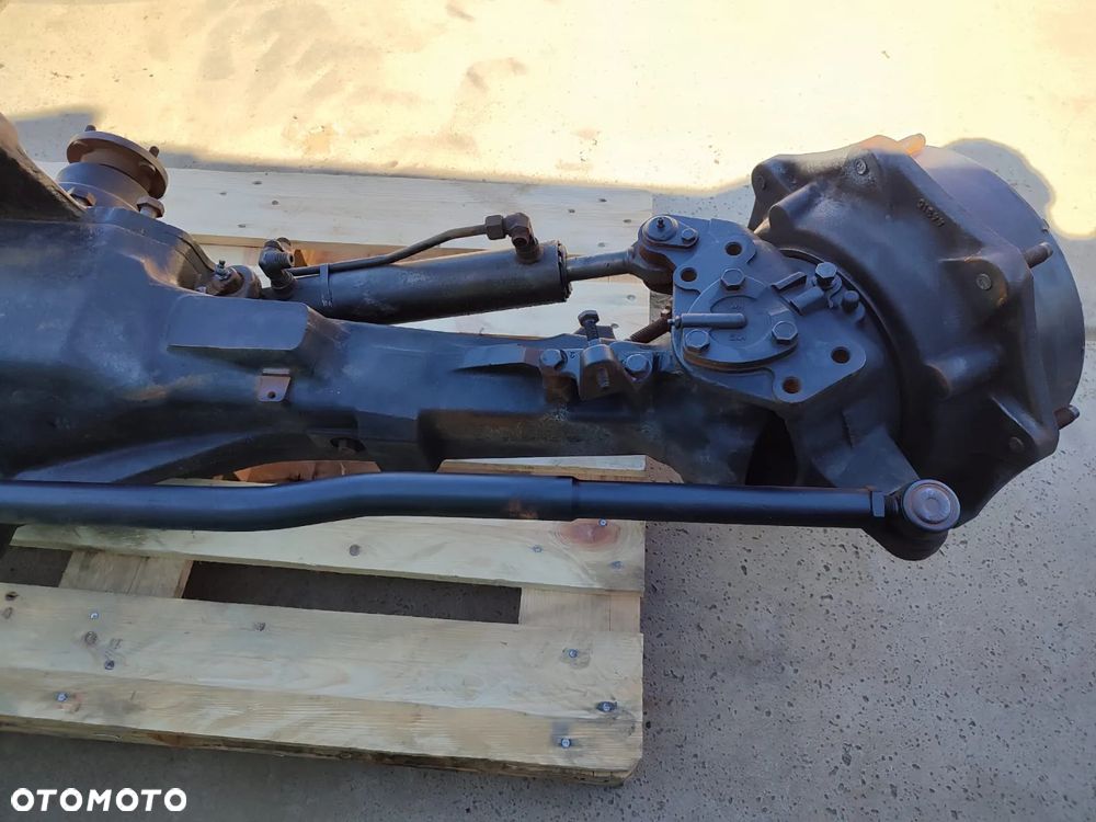 Most napędowy 87491151 47698528 Steyr 6175 CVT - 11