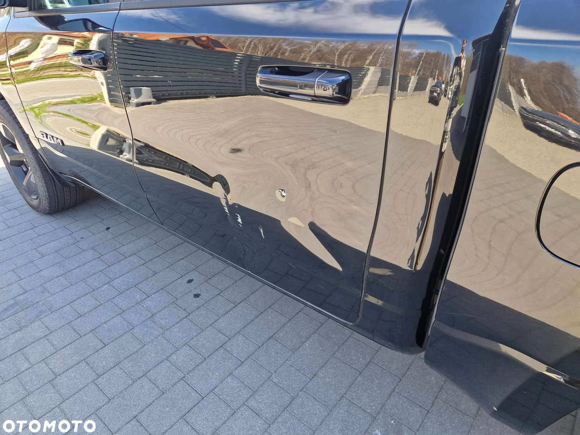 Dodge RAM 1500 5.7 4x4 - 13