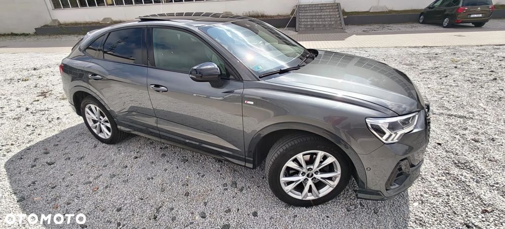 Audi Q3 Sportback 35 TFSI mHEV S-Line S tronic - 2