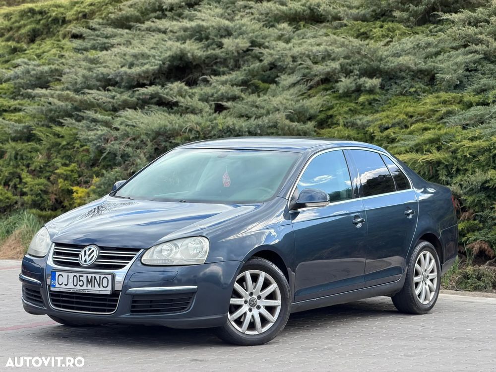 Volkswagen Jetta 1.9 TDI DPF United - 1