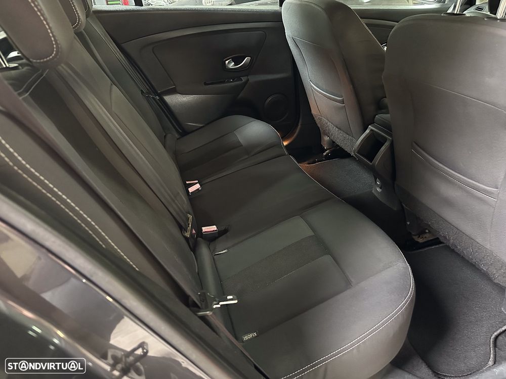 Renault Mégane Sport Tourer 1.5 dCi Dynamique - 10