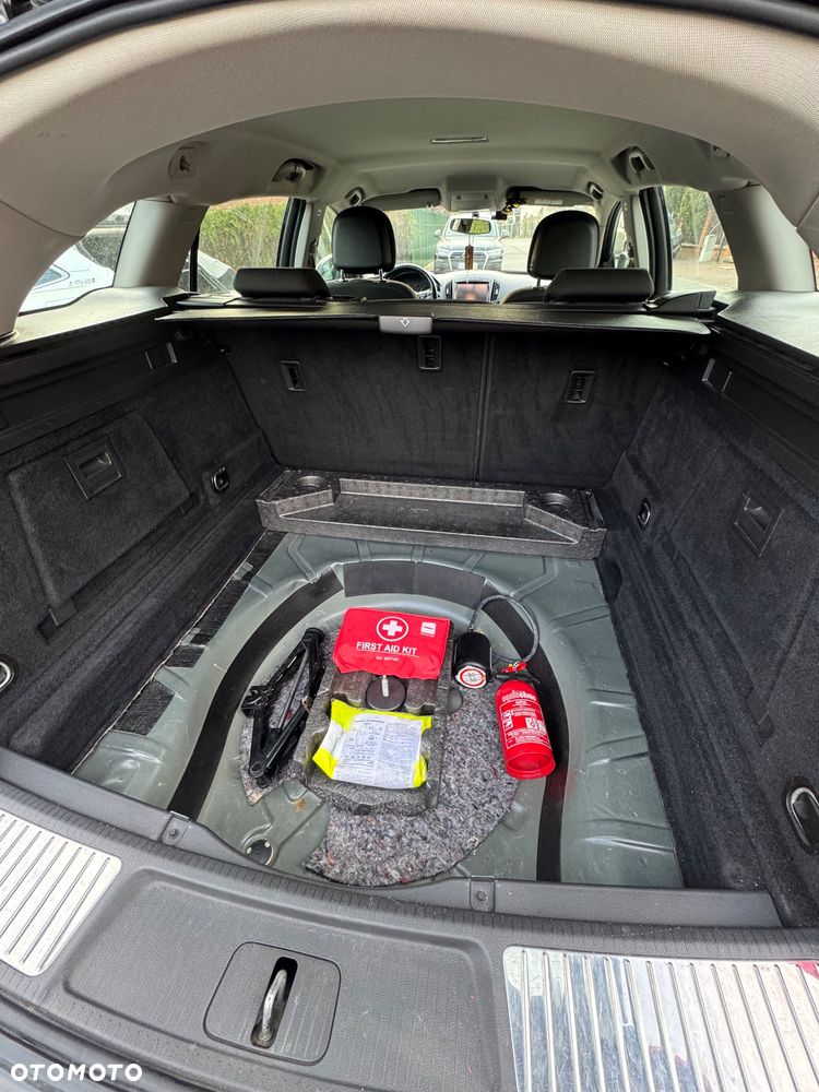 Opel Insignia - 22