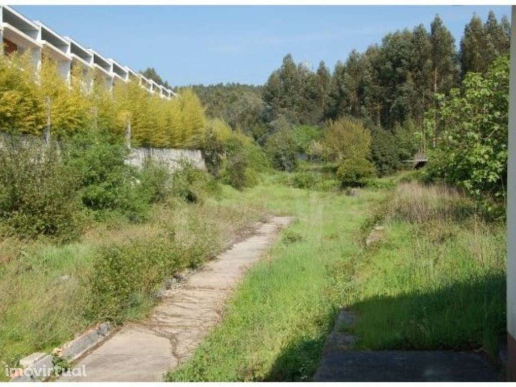 Moradia com Terreno Rústico na Maia - Grande imagem: 2/10