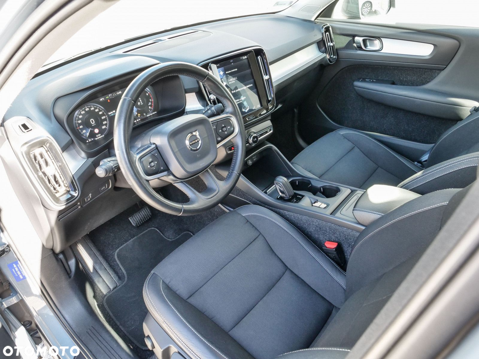 Volvo XC 40 - 14
