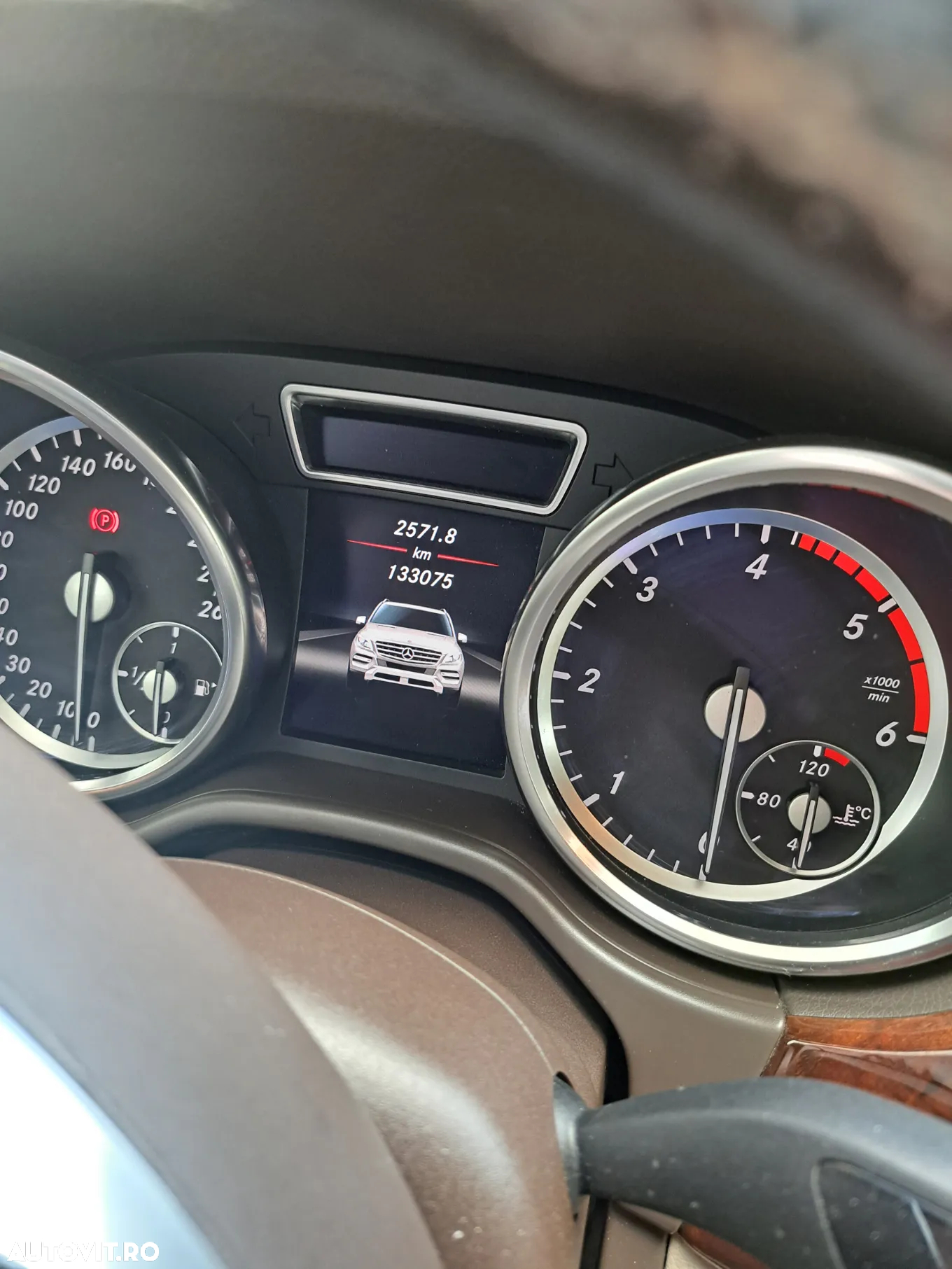 Mercedes-Benz ML 350 BlueTec 4MATIC Aut - 15