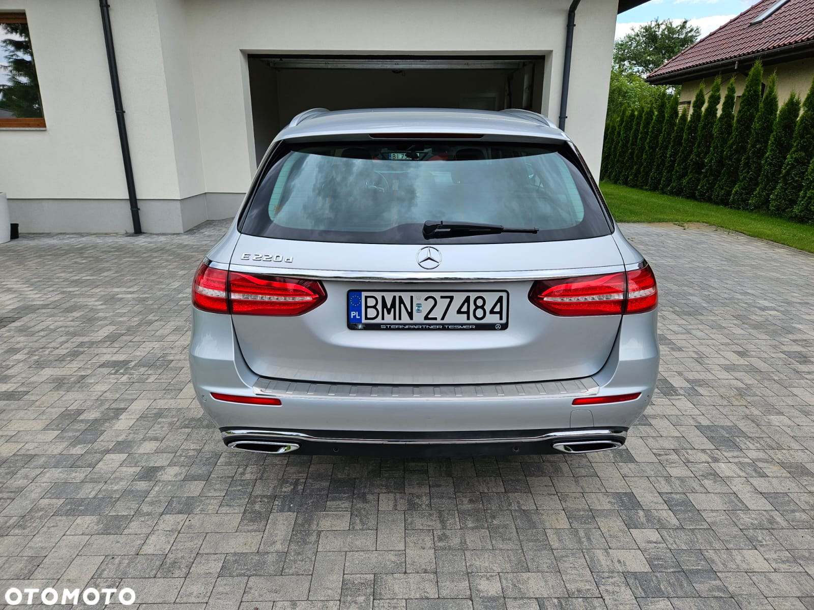 Mercedes-Benz Klasa E 220 d T 9G-TRONIC - 8