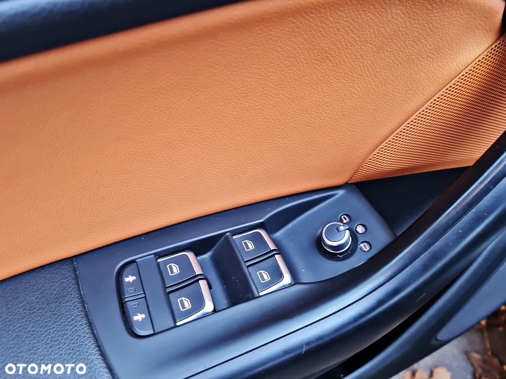 Audi Q3 2.0 TDI Quattro S tronic - 25