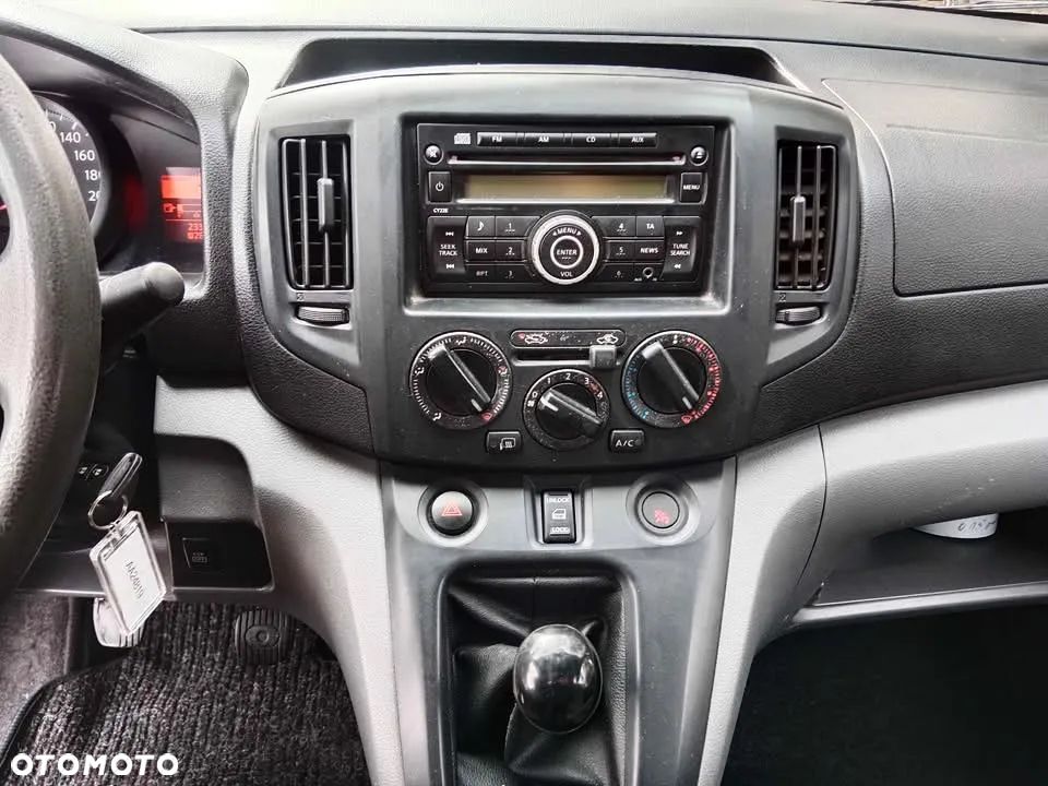Nissan NV200 - 11