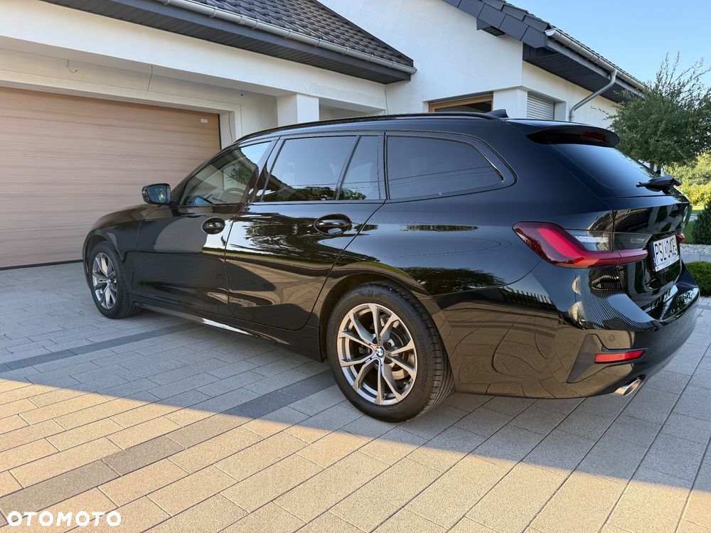 BMW Seria 3 318d mHEV M Sport - 13