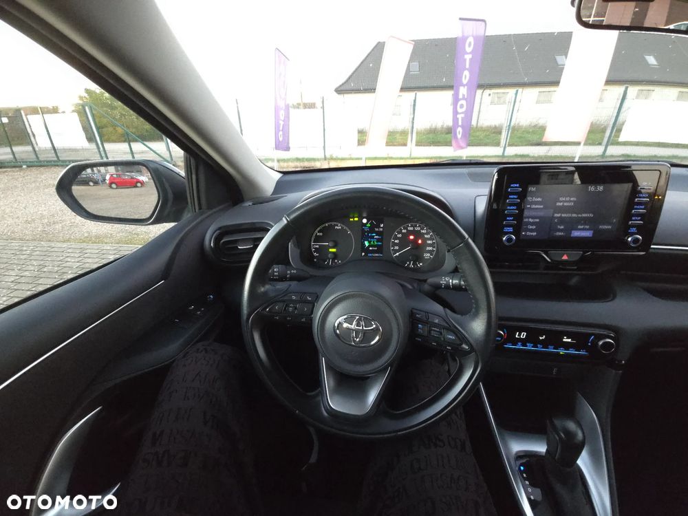 Toyota Yaris Hybrid 1.5 Comfort - 29