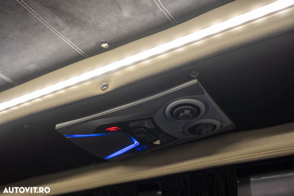 Mercedes-Benz Sprinter - 17