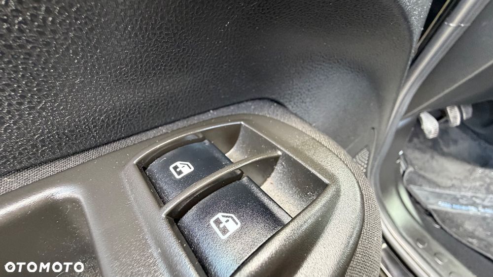 Fiat 500L 1.4 16V Opening Edition - 22