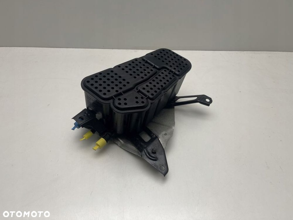 FILTR WĘGLOWY ZBIORNIK AUDI Q8 PORSCHE CAYENNE 4M4201801 - 1