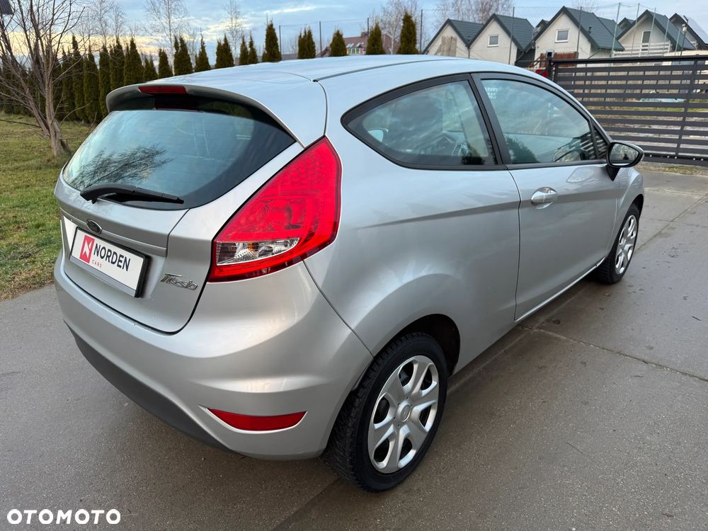 Ford Fiesta 1.25 Ambiente - 4