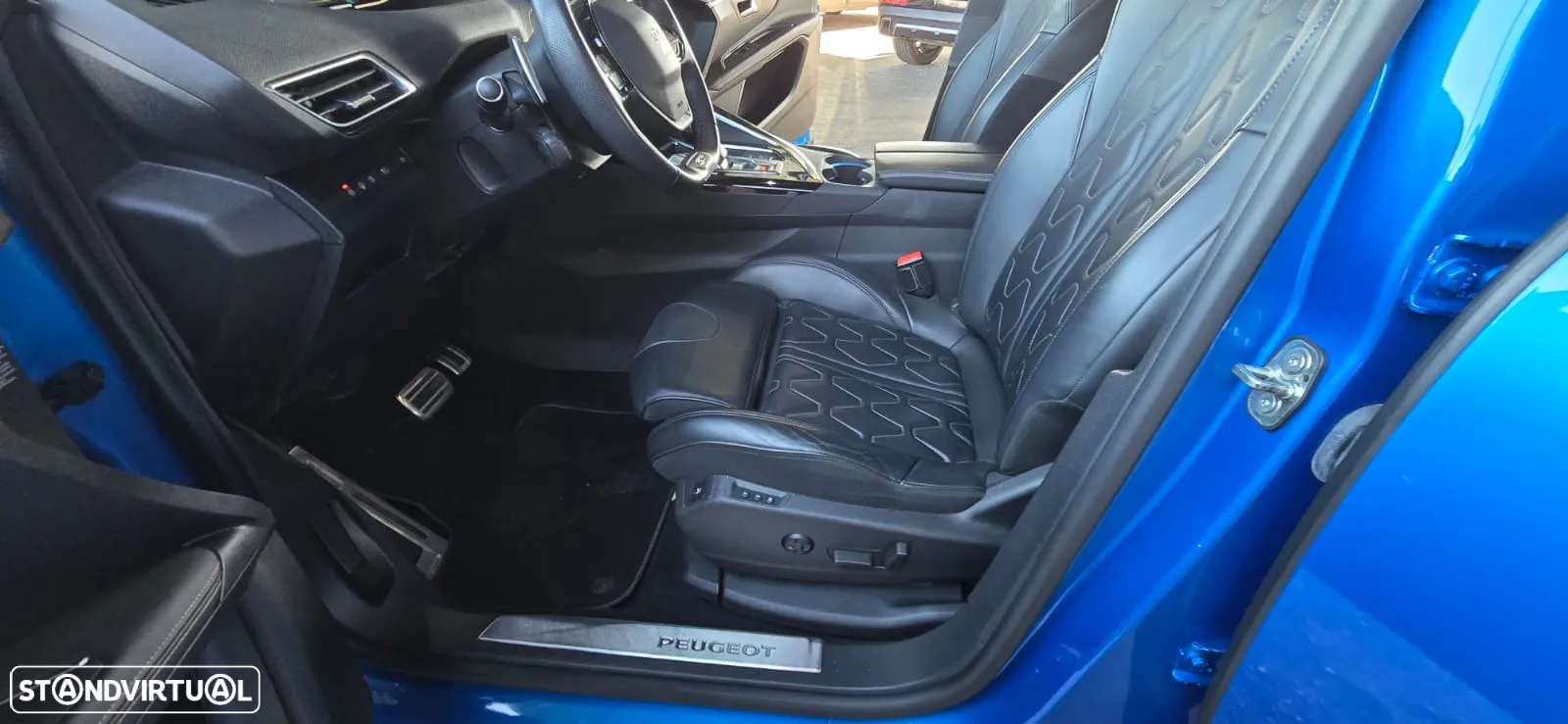 Peugeot 3008 1.6 Hybrid GT Line e-EAT8 - 29