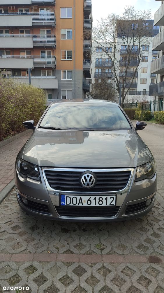 Volkswagen Passat, 2005