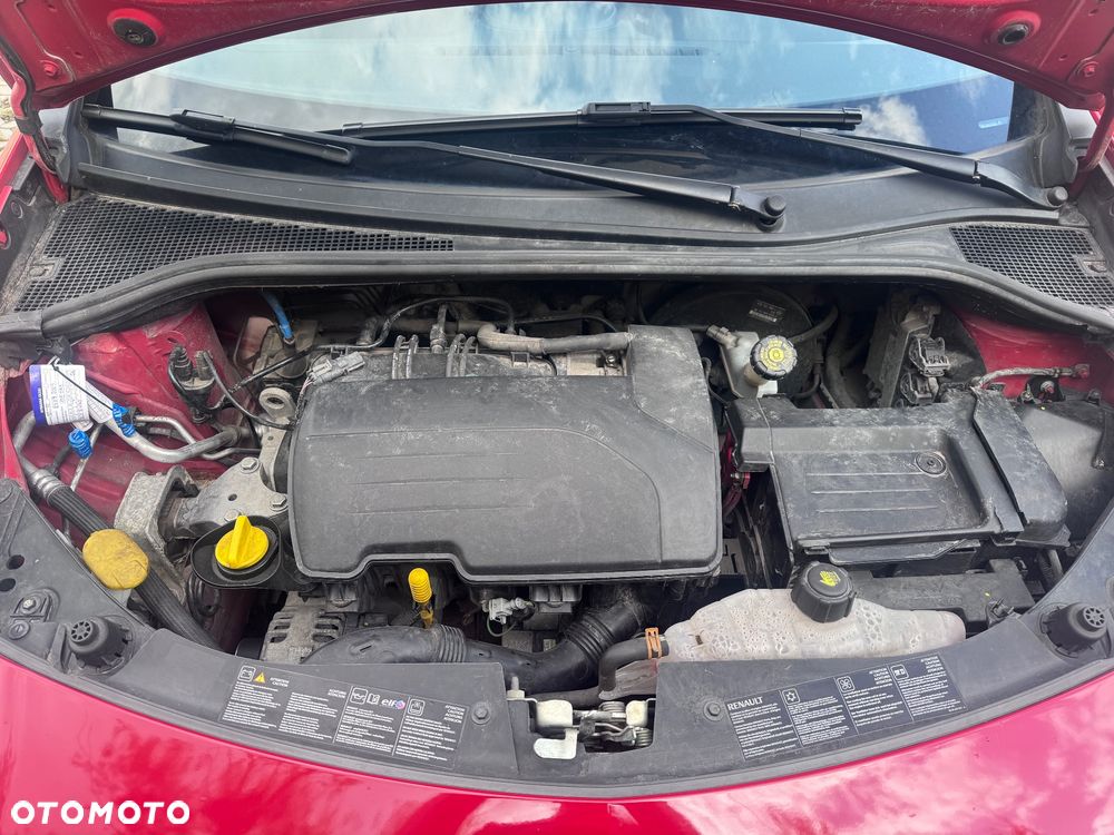 Renault Clio - 11