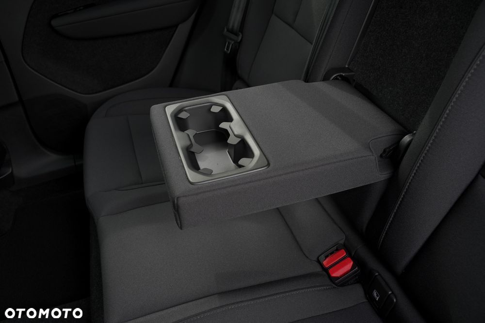 Volvo XC 40 B3 Essential - 16