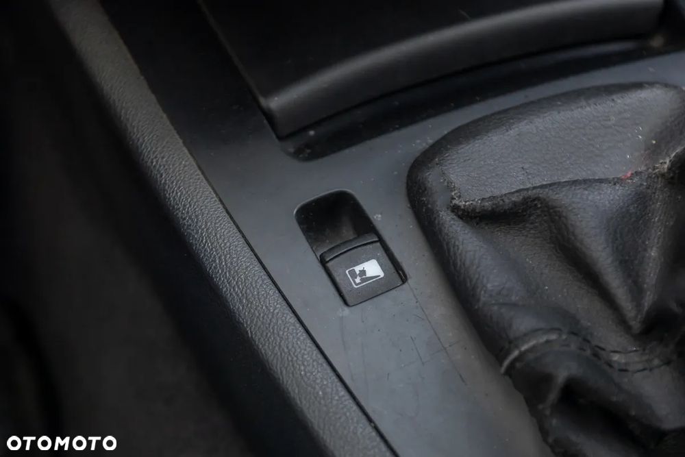Volkswagen Sharan 1.9 TDI - 26