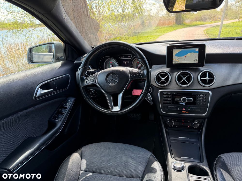 Mercedes-Benz GLA 180 CDI 7G-DCT Edition 1 - 15